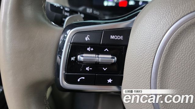 Kia Carnival (IV) Gasoline 4-Seater Hi-Limousine Signature 2022 — фото 29