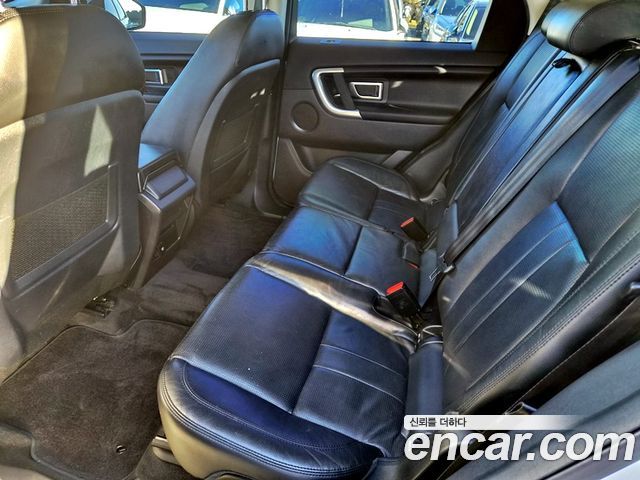 Land Rover Discovery Sport 2.0 TD4 SE 2018 — фото 20