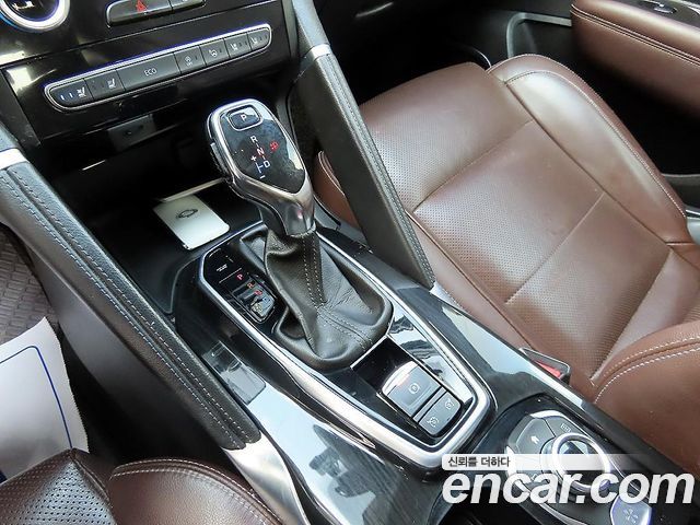 Renault Korea QM6 Diesel 2WD RE Signature 2017 — фото 10