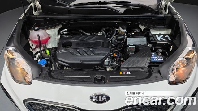 Kia Sportage The Bold Diesel 1.6 2WD Prestige 2022 — фото 6