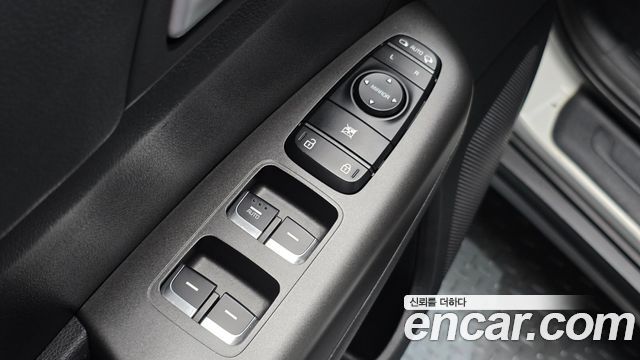 Kia Sportage The Bold Diesel 1.6 2WD Prestige 2022 — фото 13