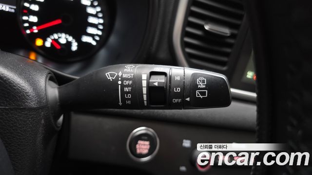 Kia Sportage The Bold Diesel 1.6 2WD Prestige 2022 — фото 17