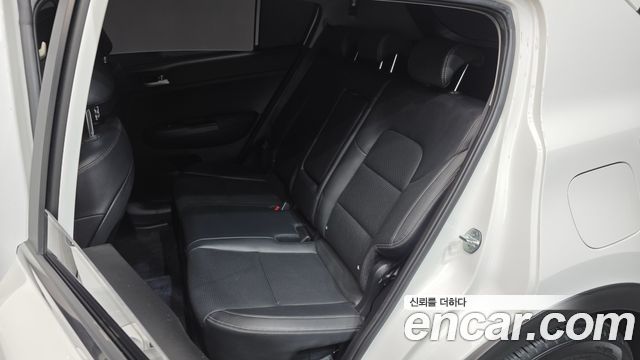 Kia Sportage The Bold Diesel 1.6 2WD Prestige 2022 — фото 26