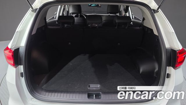 Kia Sportage The Bold Diesel 1.6 2WD Prestige 2022 — фото 35