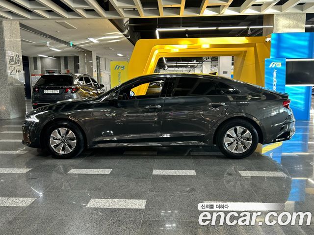 Kia K5 Hybrid (III) Trendy 2023 — фото 3