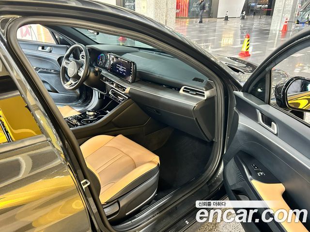 Kia K5 Hybrid (III) Trendy 2023 — фото 22