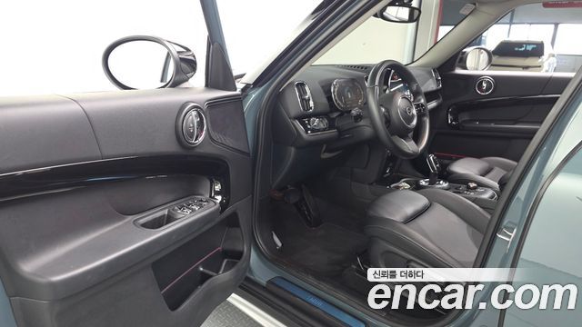 MINI Cooper Countryman Classic 2nd 2022 — фото 10