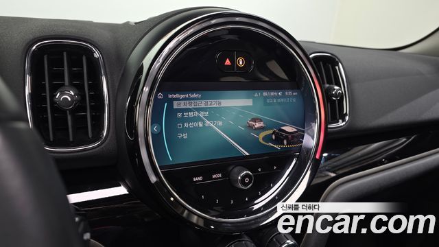 MINI Cooper Countryman Classic 2nd 2022 — фото 19