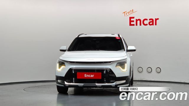 Kia Niro Signature 2022 — фото 3