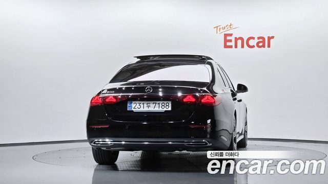 Mercedes-Benz E-Class (W214) E200 Avantgarde 2024 — фото 4