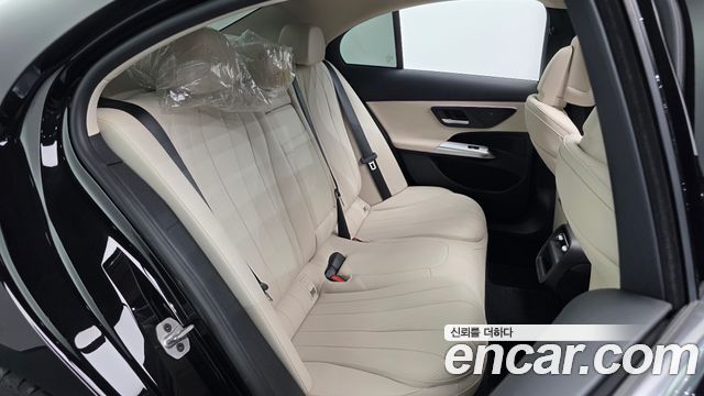 Mercedes-Benz E-Class (W214) E200 Avantgarde 2024 — фото 15