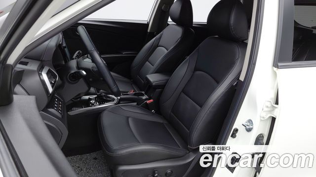 KG Mobility (SsangYong) Tivoli 1.5 2WD V7 2024 — фото 10