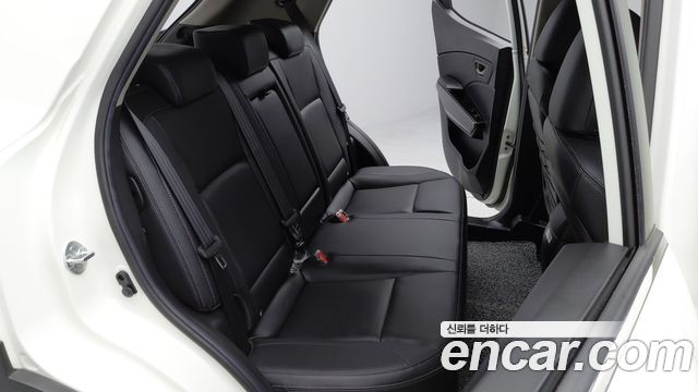 KG Mobility (SsangYong) Tivoli 1.5 2WD V7 2024 — фото 15