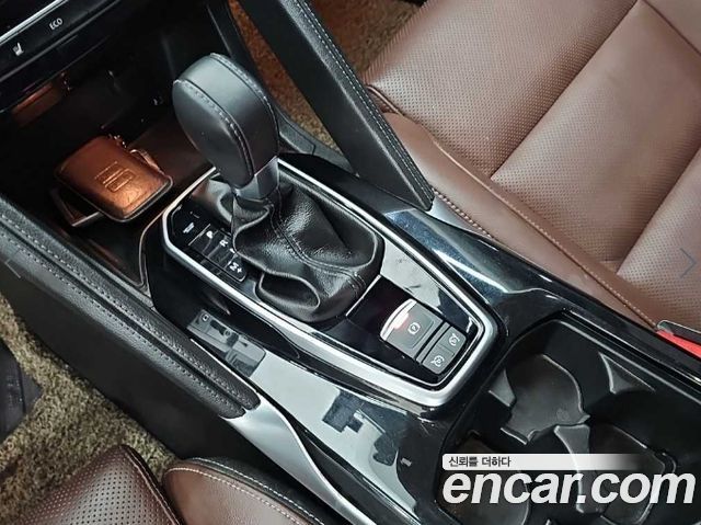 Renault Korea QM6 2.0 LPe RE Signature 2WD 2020 — фото 8