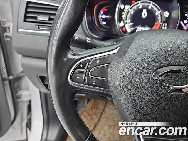 Renault Korea QM6 2.0 LPe RE Signature 2WD 2020 — фото 22
