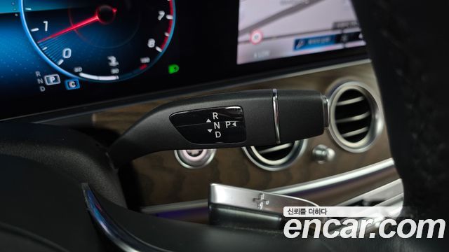 Mercedes-Benz E-Class (W213) E250 Exclusive 2022 — фото 9