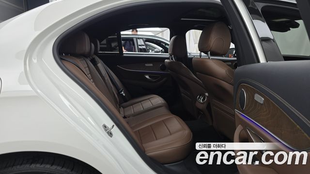 Mercedes-Benz E-Class (W213) E250 Exclusive 2022 — фото 11
