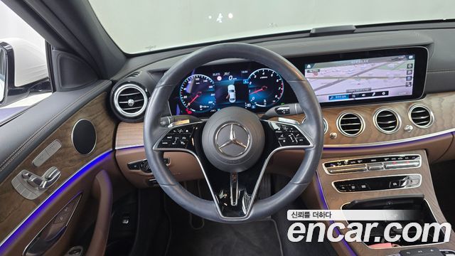 Mercedes-Benz E-Class (W213) E250 Exclusive 2022 — фото 13