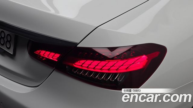 Mercedes-Benz E-Class (W213) E250 Exclusive 2022 — фото 23