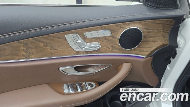 Mercedes-Benz E-Class (W213) E250 Exclusive 2022 — фото 29