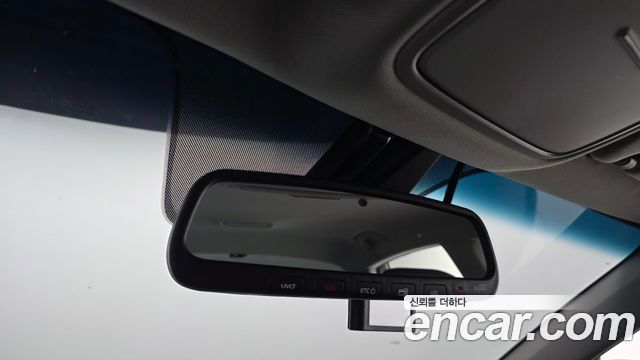Kia K5 (II) 2.0 Prestige 2020 — фото 19