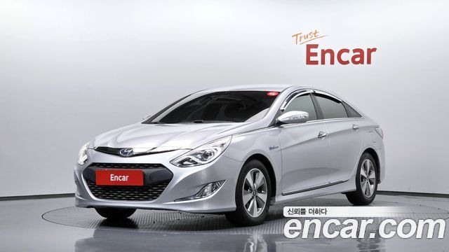 Hyundai Sonata Hybrid 2.0 Royal