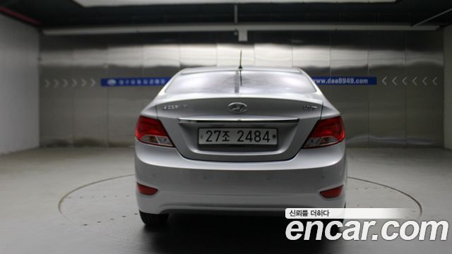 Hyundai Accent (New) 1.4 VVT Modern 2015 — фото 4
