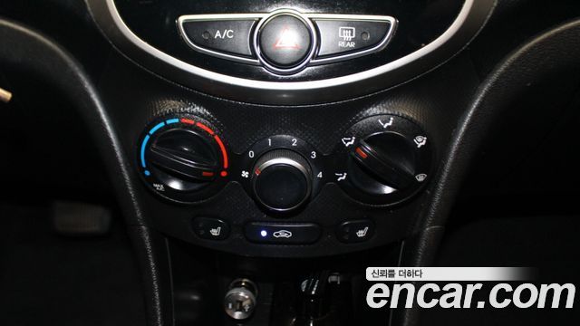 Hyundai Accent (New) 1.4 VVT Modern 2015 — фото 16