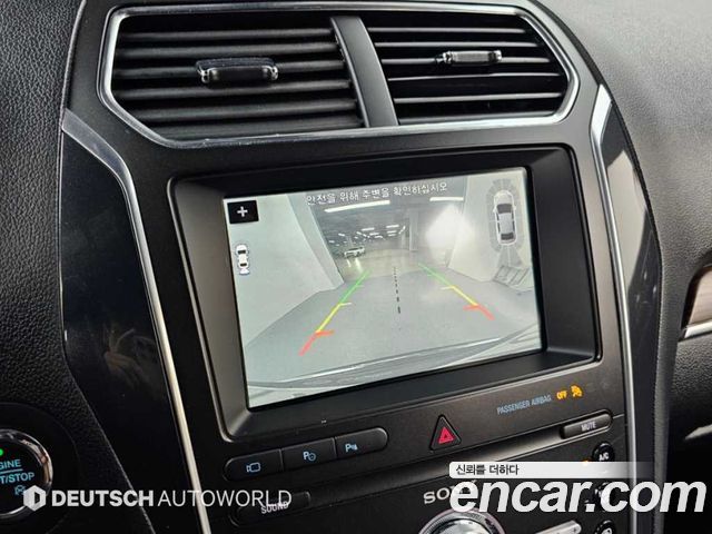 Ford Explorer 2.3 Limited 4WD 5th 2019 — фото 19