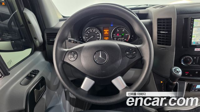 Mercedes-Benz Sprinter 3.0 Diesel W906 2017 — фото 12