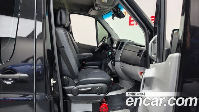 Mercedes-Benz Sprinter 3.0 Diesel W906 2017 — фото 26