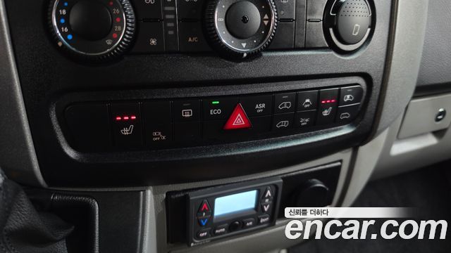 Mercedes-Benz Sprinter 3.0 Diesel W906 2017 — фото 28