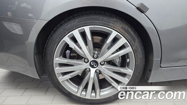 Infiniti Q50 3.5 Blue Sport Sensory 2018 — фото 5
