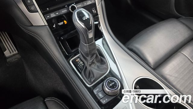 Infiniti Q50 3.5 Blue Sport Sensory 2018 — фото 9