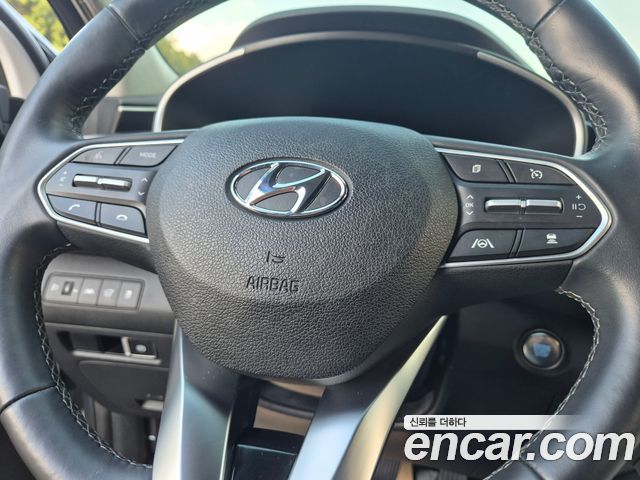 Hyundai Santa Fe Diesel 2.2 2WD Prestige 2023 — фото 16