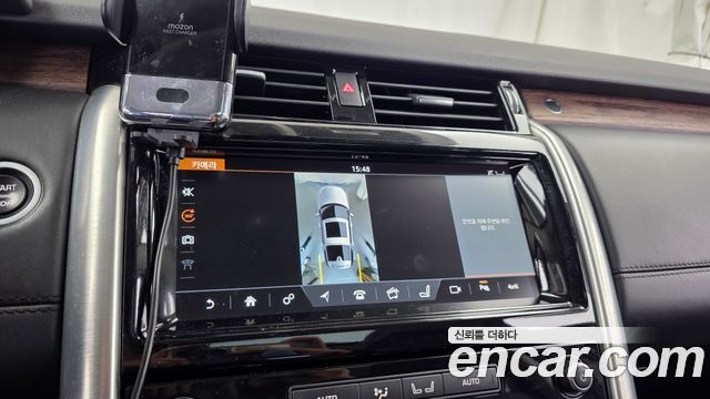 Land Rover Discovery 5 3.0 TD6 HSE Luxury 2017 — фото 15
