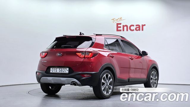 Kia Stonic 1.4 Trendy 2019 — фото 2