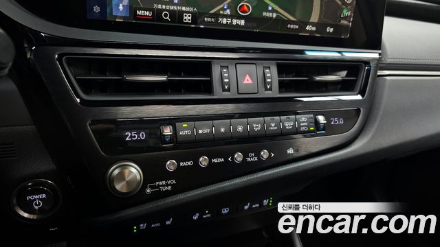 Lexus ES300h (VII) Luxury Plus 2023 — фото 19