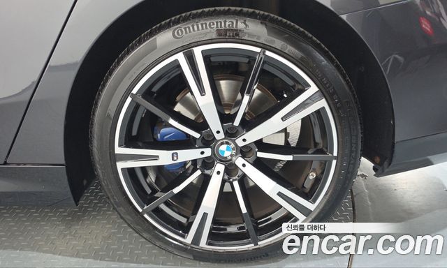 BMW 5 Series (G60) 530i xDrive M Sport 2024 — фото 21