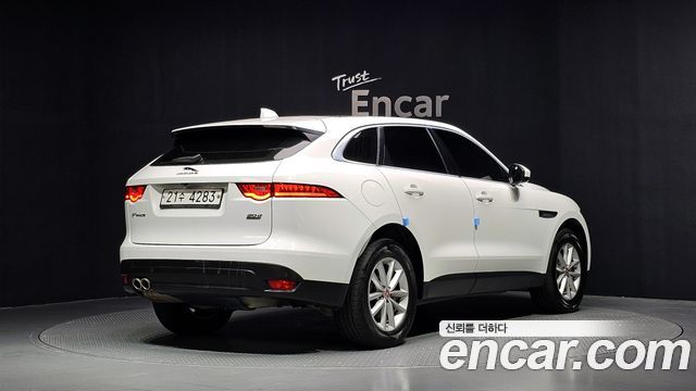 Jaguar F-PACE 20d Portfolio 2018 — фото 2