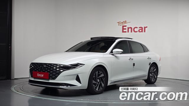Hyundai Grandeur Hybrid (IG) Exclusive