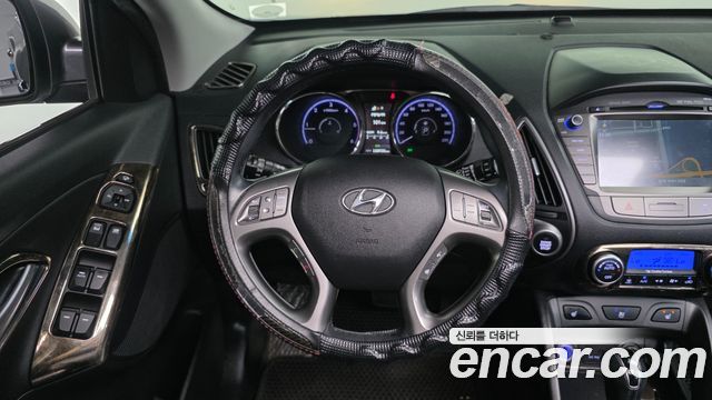 Hyundai Tucson ix Diesel(e-VGT) 2WD Modern 2014 — фото 13
