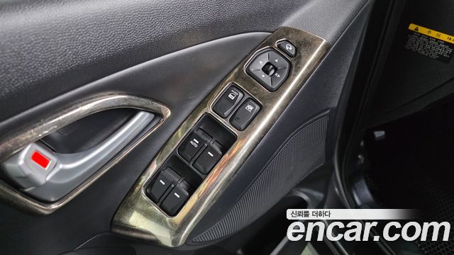 Hyundai Tucson ix Diesel(e-VGT) 2WD Modern 2014 — фото 29