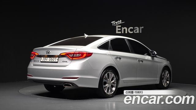 Hyundai Sonata (LF) 2.0 Smart Special 2016 — фото 2