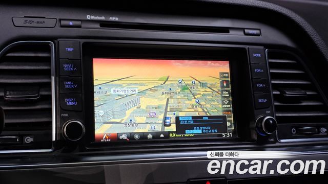 Hyundai Sonata (LF) 2.0 Smart Special 2016 — фото 14