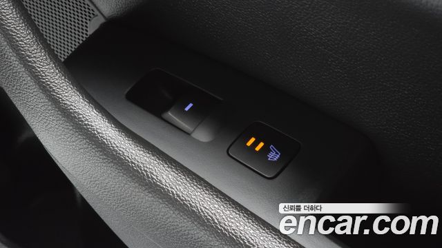 Hyundai Sonata (LF) 2.0 Smart Special 2016 — фото 19