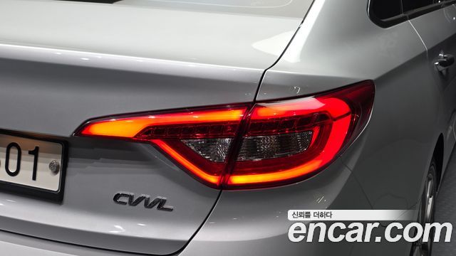 Hyundai Sonata (LF) 2.0 Smart Special 2016 — фото 23