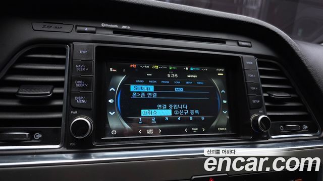 Hyundai Sonata (LF) 2.0 Smart Special 2016 — фото 29