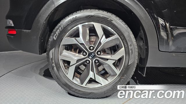 Kia Sportage The Bold Diesel 2.0 2WD Prestige 2021 — фото 5