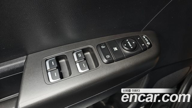 Kia Sportage The Bold Diesel 2.0 2WD Prestige 2021 — фото 12